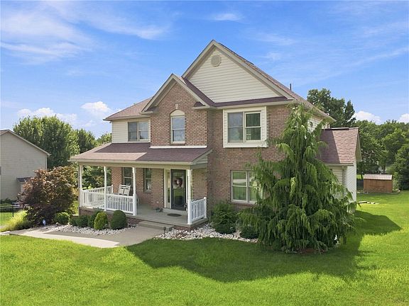 4th image of 211 Plantation Dr