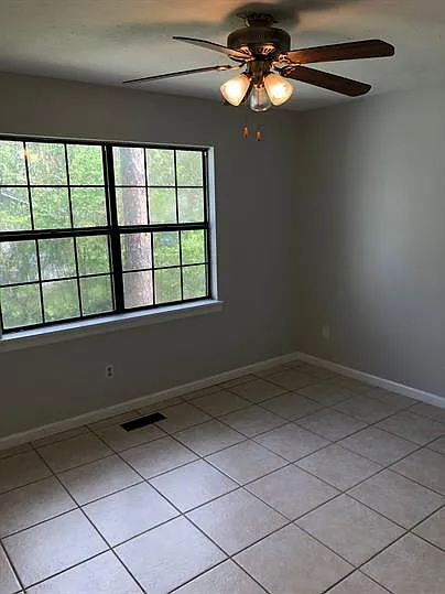 1599 Coombs Dr #2 — Photo 9