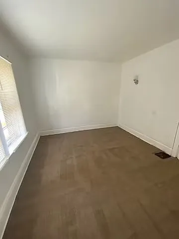 3261 Maplewood Ave — Photo 10