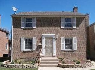 2107 S 19th Ave, Broadview, IL 60155