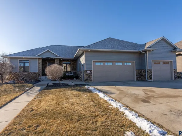 2905 W Stratton St, Sioux Falls, SD 57108
