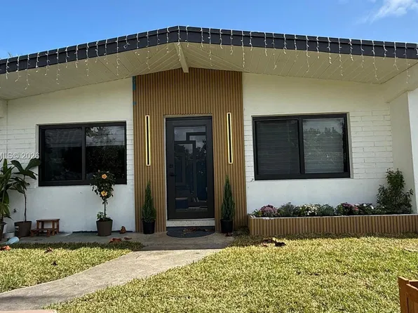 27025 SW 143rd Pl, Homestead, FL 33032