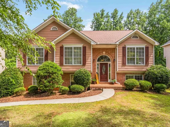 2149 Hunters Branch Ct, Lawrenceville, GA 30043