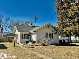 1809 S 15th St, Burlington, IA 52601