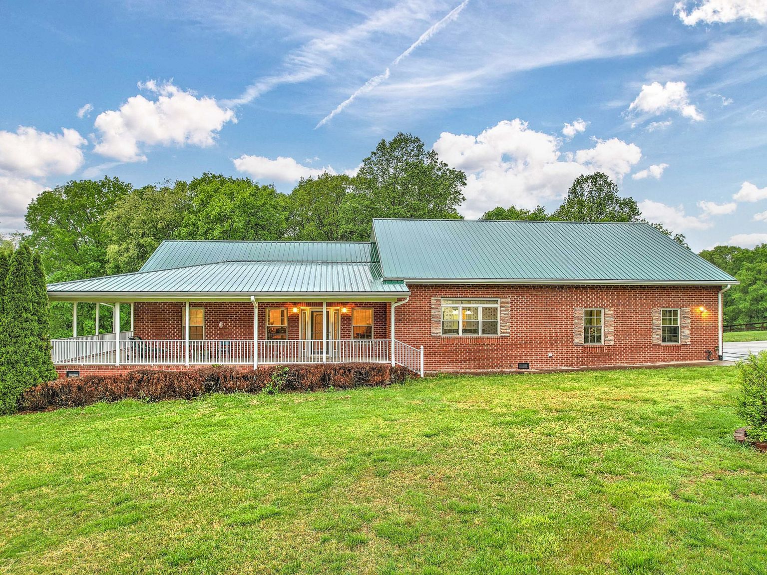 1078 Yellow Creek Rd, Dickson, TN 37055 | Zillow