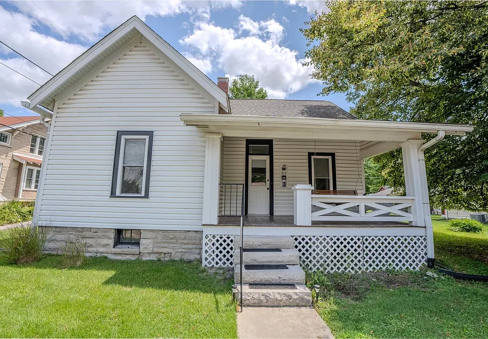 515 S Woodlawn Ave