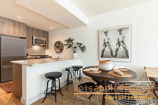 Rented by aptsandlofts.com | media 41