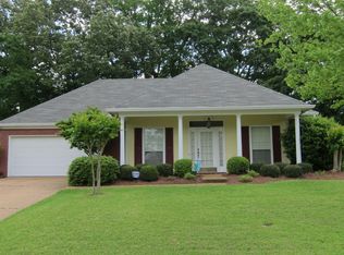 416 Madison Oaks Dr, Madison, MS 39110