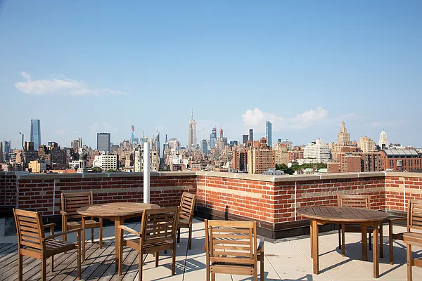 Rented by Compass | media 32