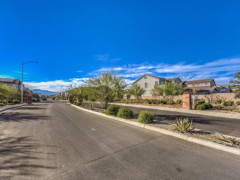 4445 Panoramic View Ave — Photo 35