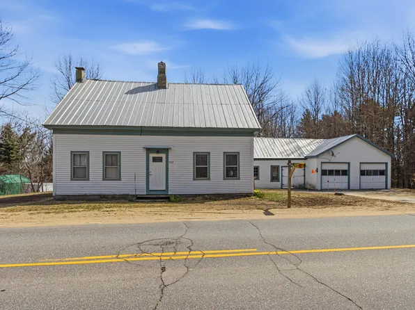 982 King Street, Oxford, ME 04270