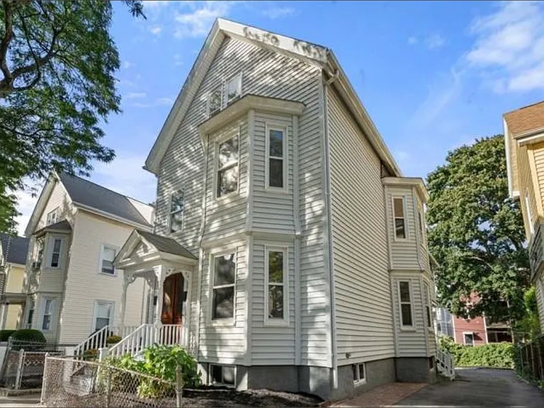 11 Dorset St #1 — Photo 13