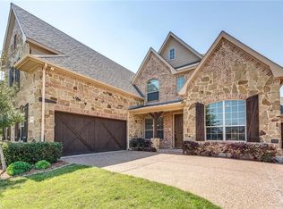 2744 Broadway Dr, Trophy Club, TX 76262