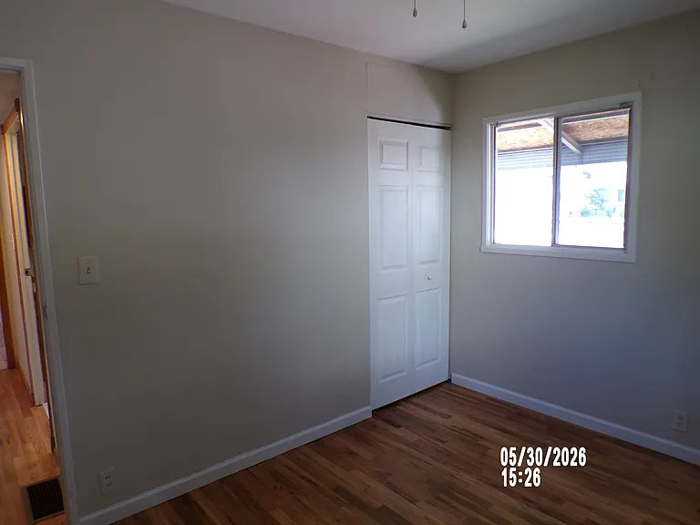 1137 Florence Ave — Photo 11