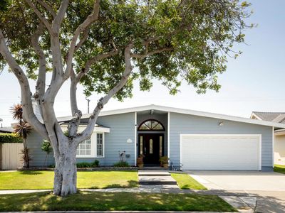 12091 Pine St, Los Alamitos, CA, 90720