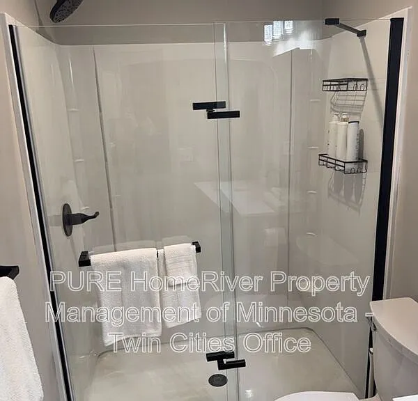4836 Clinton Ave — Photo 15