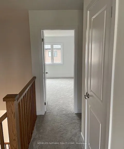 24 Fairlane Ave — Photo 15