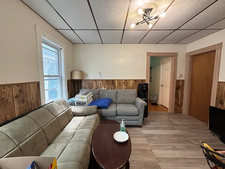 33 Jefferson St #1 — Photo 5