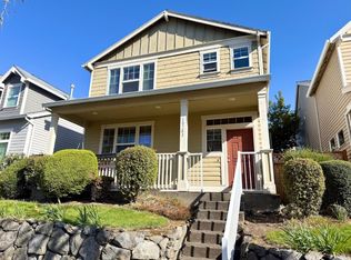 10203 NE Siskiyou St, Beaverton, OR 97006