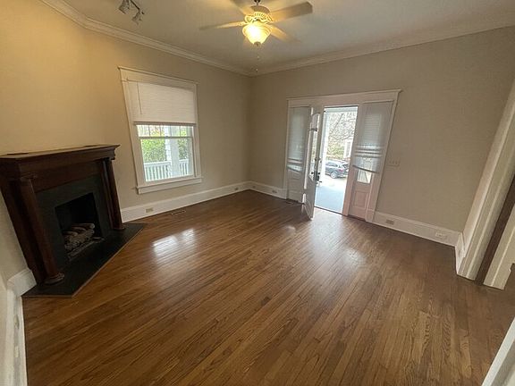 4th image of 114 E Park Dr