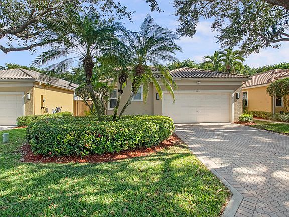 Home For Sale In Broken Sound Country Club