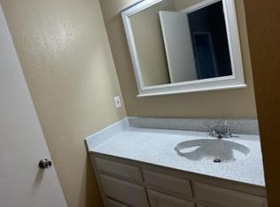 516 Matt Ln, Arlington, TX 76012