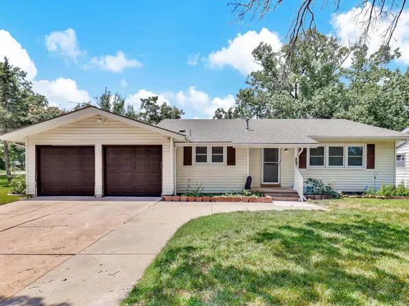 2631 N Pershing Ave, Wichita, KS 67220
