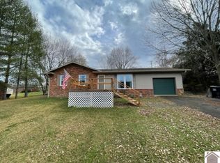 124 Maple Dr, Cadiz, KY 42211