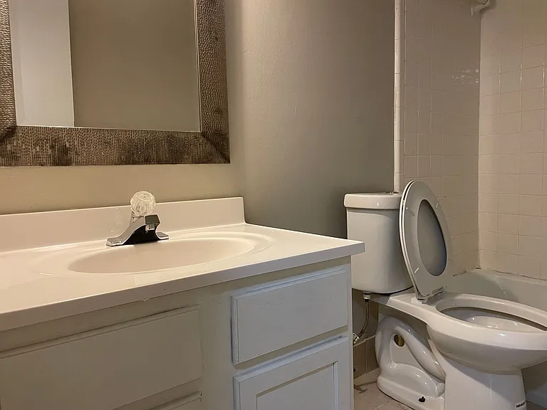 2727 Highland Ave S #108 — Photo 15