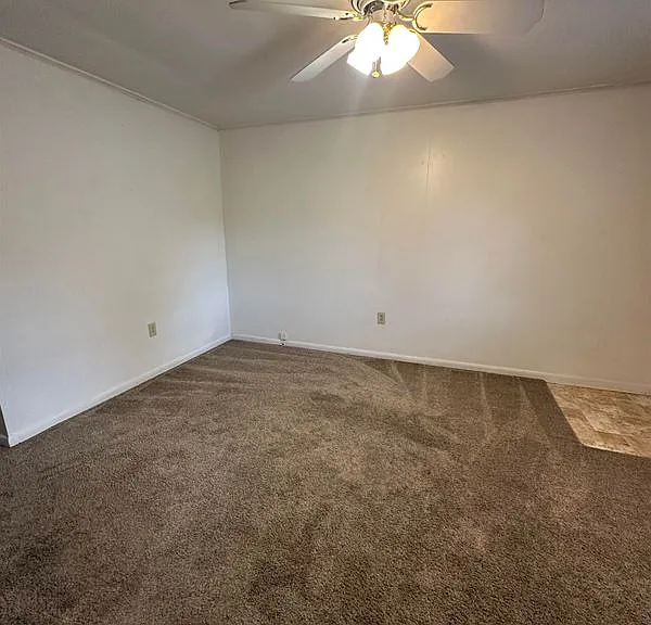 334 Maryland Ave — Photo 5