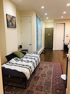 Rented by HSK Group Inc | media 33