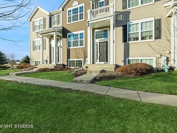 2nd image of 1084 Piccolo Ln #1084