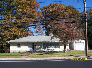 412 Bunker Hill Ave, Waterbury, CT 06708