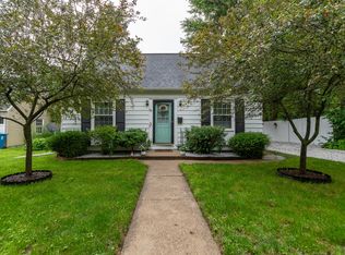 1111 Warren Pl, Kalamazoo, MI 49006