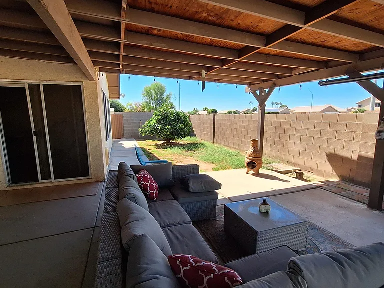 2542 S 32nd Ave — Photo 17