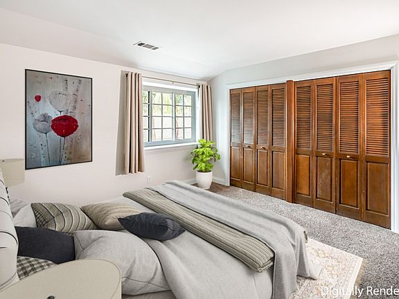 4th image of 444 Por La Mar Dr APT B