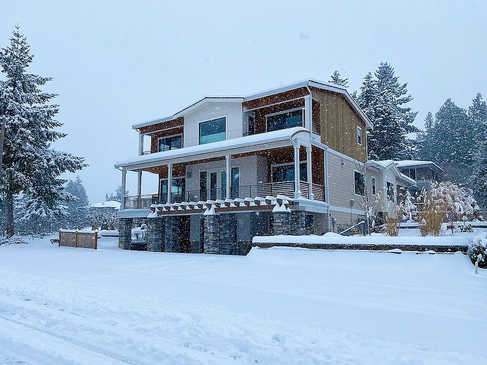 1st image of 2211 72nd Ave SE