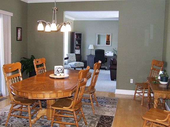 5th image of 11641 Millstone Dr