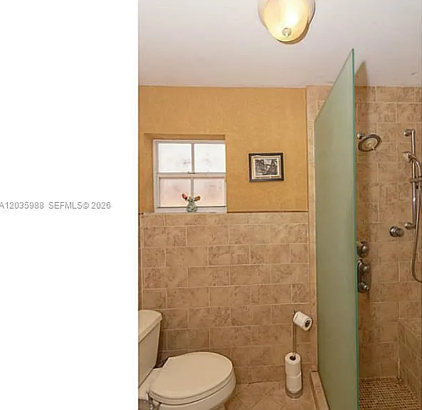 8627 NW 1st Ln — Photo 7