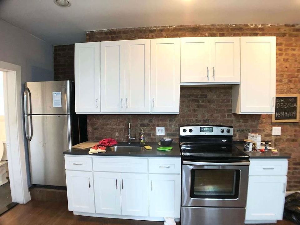 1st image of 18 E 21st St APT C7