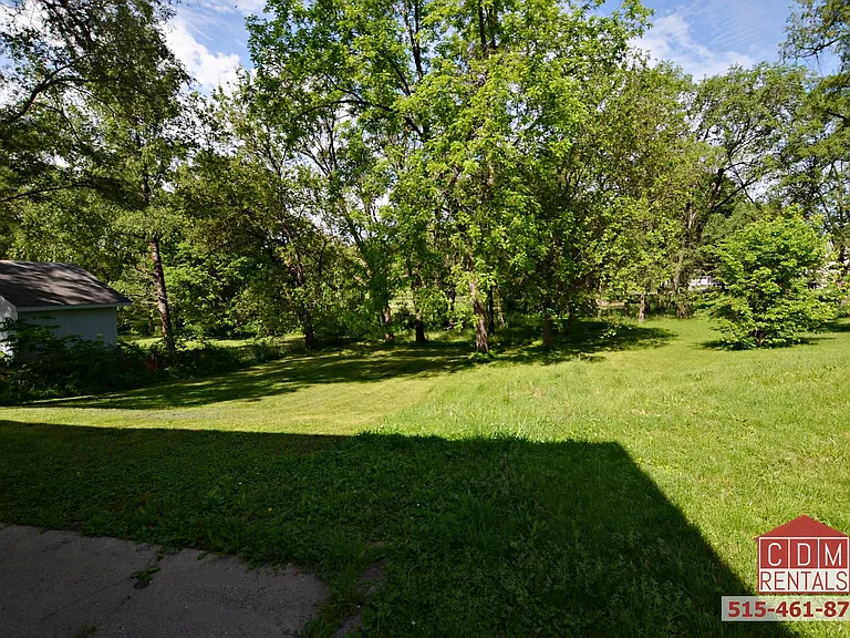 3306 E 36th Ct — Photo 9