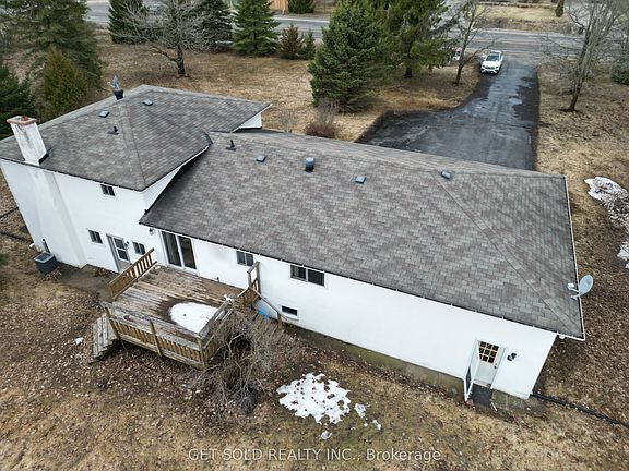 3rd image of 780 Essa Rd E