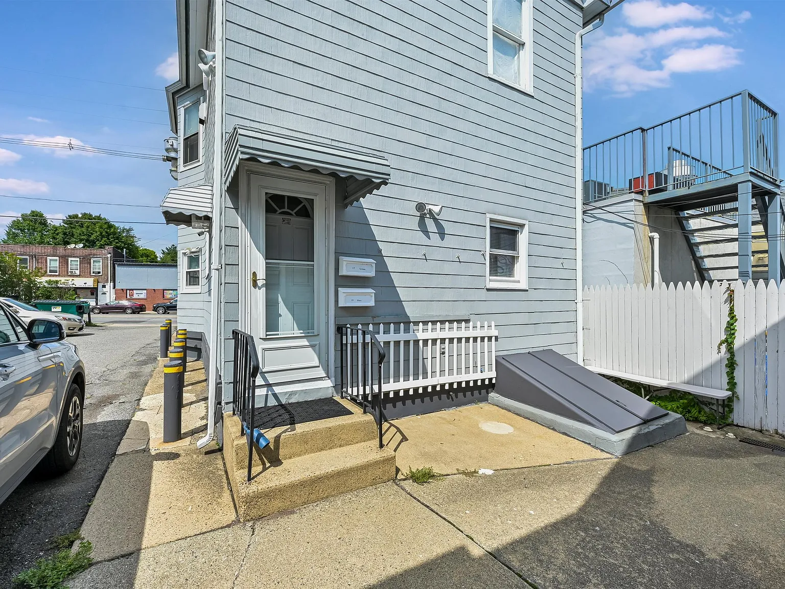 1 bed, $1,950 — Photo 1