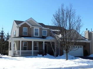 11730 S Chesapeake Dr, Plainfield, IL 60585
