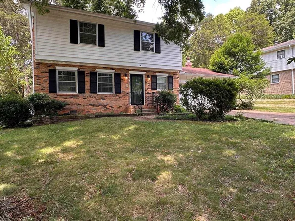 1909 Capri Dr NE, Huntsville, AL 35811