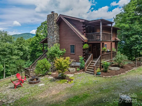 1863 Roaring Fork Rd, Hot Springs, NC 28743