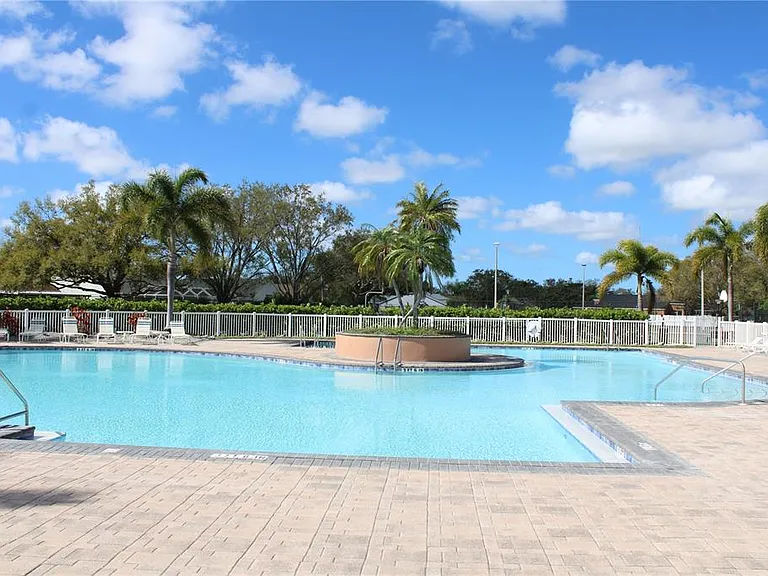 5016 Misty Canal Pl — Photo 23