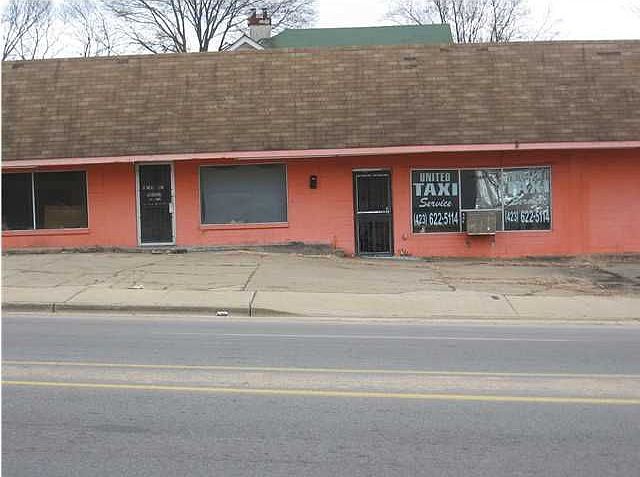 2nd image of 1010 Central Ave