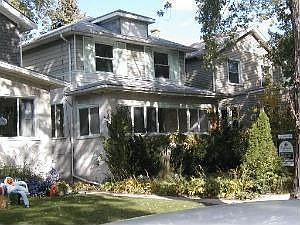 4th image of 2130 W Morse Ave