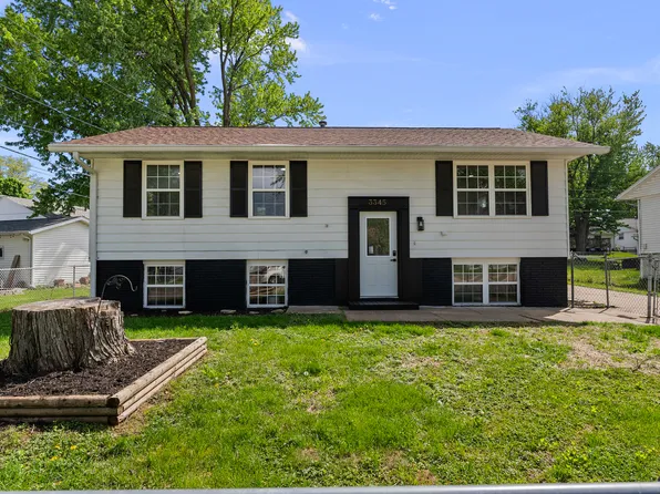 3345 W Garfield St, Davenport, IA 52804